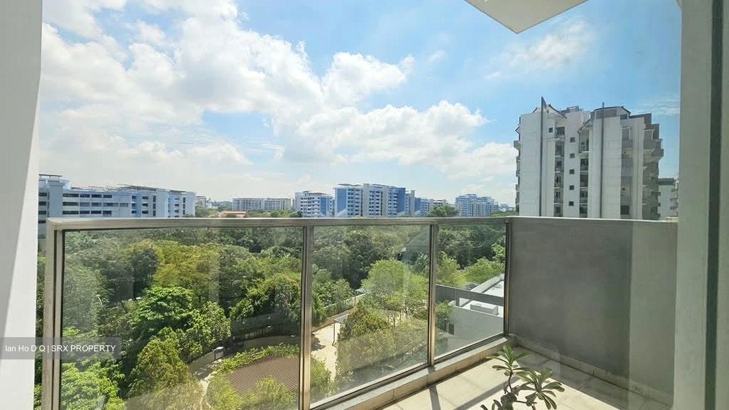 Vacanza @ East (D14), Condominium #559658251